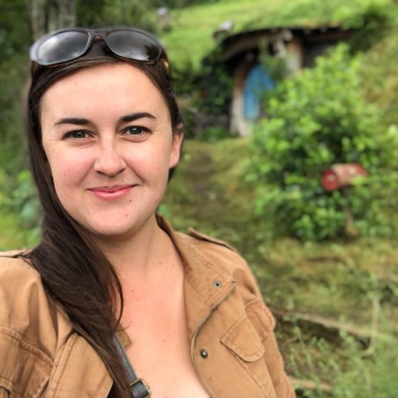 Meet your Posher, Carissa - Picture 1 of 1